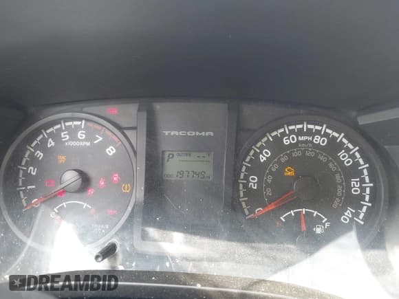 ✅ 2017 Toyota Tacoma SR5 • VIN: 5TFCZ5AN7HX055753 • Лот: 42277450. Опубликован ранее на IAAI с пробегом 197 749 миль. Бесплатный доступ к архиву аукционных продаж из США и подробный отчёт об истории автомобиля на DreamBid. Изображение 7.