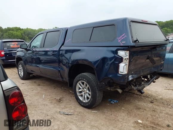 ✅ 2021 Chevrolet Silverado 1500 RST • VIN: 1GCUYEET1MZ355223 • Lot: 42389404. Wystawiony na IAAI z przebiegiem 78 843 mil. Bezpłatny archiwum sprzedaży aukcyjnych z USA i szczegółowy raport historii pojazdu na DreamBid. Zdjęcie 3.