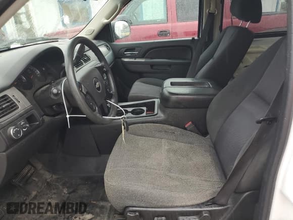 ✅ 2012 Chevrolet Tahoe Commercial • VIN: 1GNLC2E00CR292409 • Lot: 66457525. Listed on Copart with 141,547 mi. Free auction sales archive from the USA and detailed vehicle history report at DreamBid. Image 7.