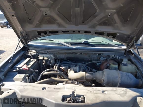 ✅ 2005 Ford F-150 XL • VIN: 1FTRF12275NB97737 • Лот: 43682128. Опубликован ранее на IAAI с пробегом 142 630 миль. Бесплатный доступ к архиву аукционных продаж из США и подробный отчёт об истории автомобиля на DreamBid. Изображение 10.