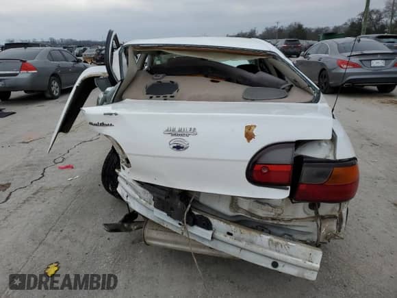 2001 Chevrolet Malibu z VIN 1G1ND52J316254306, wystawiony jako Copart lot #45296505 z przebiegiem 173 936 mil mil oraz Szkoda całkowita • Salvage title. Historia ofert i sprzedaży dostępna na DreamBid. Obrazek 6.