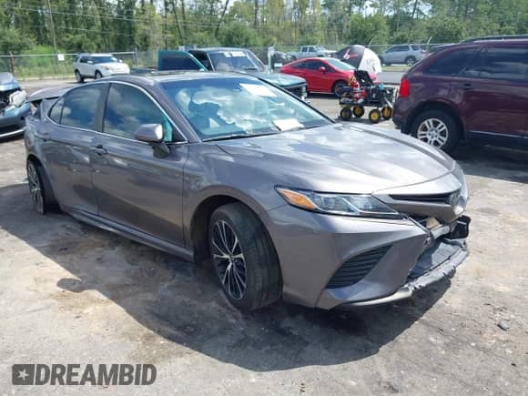 2020 Toyota Camry SE with VIN 4T1M11BK1LU012945, listed as a IAAI auction lot 42982929 with 45,734 mi miles and . Bid and sale history available at DreamBid. Image 1.