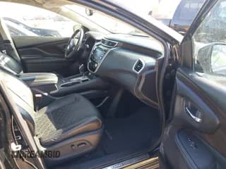 ✅ 2020 Nissan Murano Platinum • VIN: 5N1AZ2DJ7LN132197 • Лот: 43649145. Опубликован ранее на IAAI с пробегом 68 811 миль. Бесплатный доступ к архиву аукционных продаж из США и подробный отчёт об истории автомобиля на DreamBid. Изображение 5.