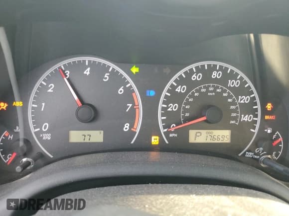 ✅ 2013 Toyota Corolla L • VIN: 5YFBU4EE7DP166309 • Lot: 90689645. Listed on Copart with 176,695 mi. Free auction sales archive from the USA and detailed vehicle history report at DreamBid. Image 9.