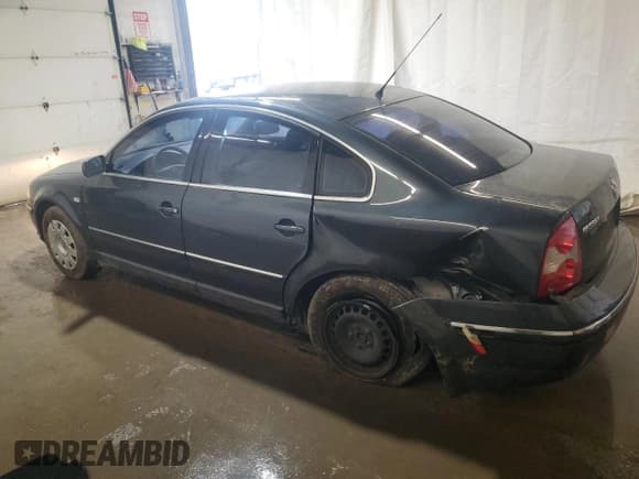 ✅ 2003 Volkswagen Passat GL • VIN: WVWMD63B43P395480 • Lot: 57059475. Listed on Copart with 143,232 mi. Free auction sales archive from the USA and detailed vehicle history report at DreamBid. Image 2.