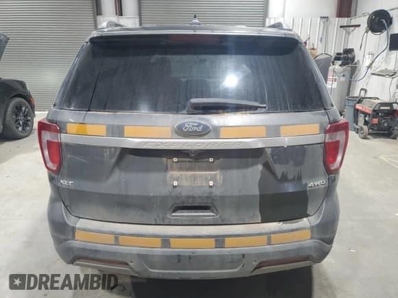 ✅ 2019 Ford Explorer XLT • VIN: 1FM5K8D80KGB46709 • Lot: 92412155. Listed on Copart with 171,096 mi. Free auction sales archive from the USA and detailed vehicle history report at DreamBid. Image 6.