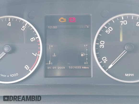 ✅ 2011 Land Rover LR4 HSE • VIN: SALAG2D41BA584925 • Lot: 42815239. Listed on IAAI with 187,499 mi. Free auction sales archive from the USA and detailed vehicle history report at DreamBid. Image 7.