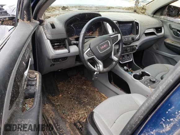 ✅ 2021 GMC Terrain SLT • VIN: 3GKALPEV6ML308568 • Lot: 49692215. Wystawiony na Copart z przebiegiem 46 486 mil. Bezpłatny archiwum sprzedaży aukcyjnych z USA i szczegółowy raport historii pojazdu na DreamBid. Zdjęcie 8.