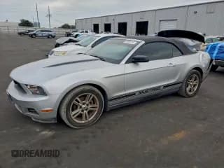 ✅ 2010 Ford Mustang V6 • VIN: 1ZVBP8EN8A5113414 • Lot: 94558195. Listed on Copart with 132,819 mi. Free auction sales archive from the USA and detailed vehicle history report at DreamBid. Image 1.