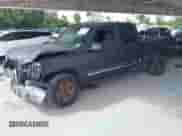 ✅ 2004 Chevrolet Silverado 1500 LS • VIN: 2GCEC19V241168072 • Lot: 43527884. Wystawiony na IAAI z przebiegiem Nie podano mil. Skorzystaj z bezpłatnego archiwum sprzedaży aukcyjnych z USA i zobacz szczegółowy raport historii pojazdu na DreamBid. Zdjęcie 2.