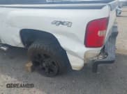 ✅ 2008 Chevrolet Silverado 2500HD Work Truck • VIN: 1GCHK29K08E104130 • Лот: 43603280. Опубликован ранее на IAAI с пробегом 252 209 миль. Бесплатный доступ к архиву аукционных продаж из США и подробный отчёт об истории автомобиля на DreamBid. Изображение 17.