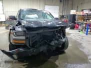 ✅ 2017 Chevrolet Silverado 1500 LT • VIN: 1GCVKREC9HZ330217 • Лот: 70091715. Опубликован ранее на Copart с пробегом 167 528 миль. Бесплатный доступ к архиву аукционных продаж из США и подробный отчёт об истории автомобиля на DreamBid. Изображение 13.