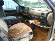 ✅ 2012 Chevrolet Silverado 2500HD LT • VIN: 1GC2KXCG1CZ337684 • Lot: 40494392. Wystawiony na IAAI z przebiegiem Nie podano. Bezpłatny archiwum sprzedaży aukcyjnych z USA i szczegółowy raport historii pojazdu na DreamBid. Zdjęcie 5.