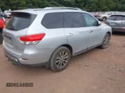 ✅ 2013 Nissan Pathfinder SV • VIN: 5N1AR2MM8DC674271 • Лот: 42934559. Опубликован ранее на IAAI с пробегом 192 214 миль. Бесплатный доступ к архиву аукционных продаж из США и подробный отчёт об истории автомобиля на DreamBid. Изображение 4.