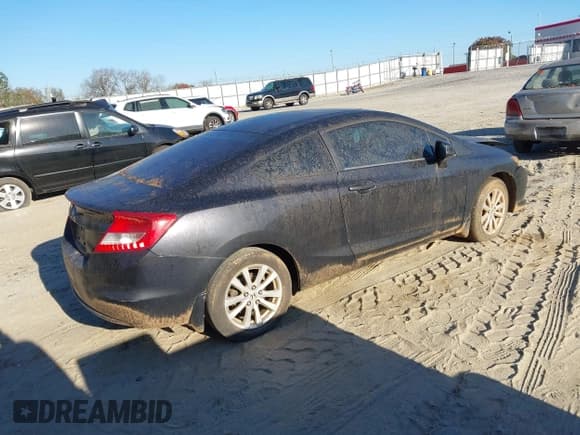 ✅ 2012 Honda Civic EX • VIN: 2HGFG3B81CH526388 • Лот: 43674816. Опубликован ранее на IAAI с пробегом Не указан. Бесплатный доступ к архиву аукционных продаж из США и подробный отчёт об истории автомобиля на DreamBid. Изображение 4.