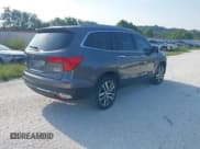 ✅ 2018 Honda Pilot Touring • VIN: 5FNYF6H97JB012138 • Лот: 42858851. Опубликован ранее на IAAI с пробегом 88 131 миль. Бесплатный доступ к архиву аукционных продаж из США и подробный отчёт об истории автомобиля на DreamBid. Изображение 4.