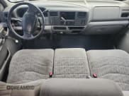 ✅ 1999 Ford F-350 XL • VIN: 1FTWW33F4XEA27628 • Лот: 71500775. Опубликован ранее на Copart с пробегом 242 654 миль. Бесплатный доступ к архиву аукционных продаж из США и подробный отчёт об истории автомобиля на DreamBid. Изображение 8.