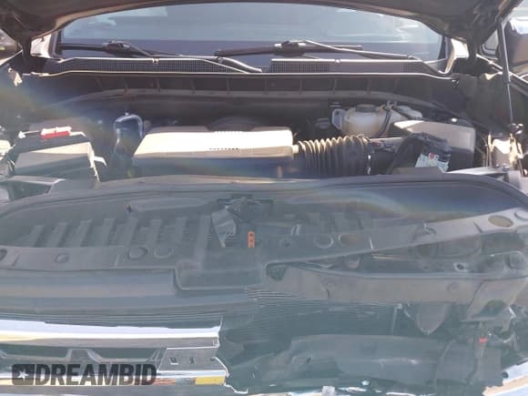 ✅ 2023 Chevrolet Silverado 1500 LT • VIN: 1GCUDDED8PZ311819 • Lot: 42205563. Listed on IAAI with 26,701 mi. Free auction sales archive from the USA and detailed vehicle history report at DreamBid. Image 10.