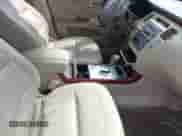 2006 Hyundai Azera SE с VIN KMHFC46FX6A117832, выставлен на аукционе IAAI как лот 41903278 с пробегом 138 987 миль миль и . История ставок и продаж доступна на DreamBid. Изображение 5.