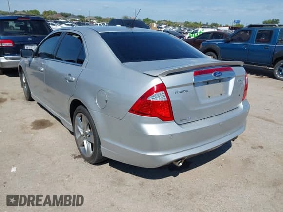 ✅ 2010 Ford Fusion SPORT • VIN: 3FAHP0DC6AR416905 • Лот: 43308357. Опубликован ранее на IAAI с пробегом 199 183 миль. Бесплатный доступ к архиву аукционных продаж из США и подробный отчёт об истории автомобиля на DreamBid. Изображение 3.