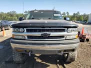 ✅ 2003 Chevrolet Suburban LT • VIN: 1GNEC16Z63J237235 • Lot: 52782285. Wystawiony na Copart z przebiegiem 241 272 mil. Bezpłatny archiwum sprzedaży aukcyjnych z USA i szczegółowy raport historii pojazdu na DreamBid. Zdjęcie 5.