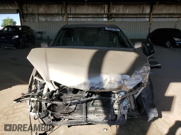 ✅ 2005 Toyota Camry XLE • VIN: 4T1BE30K35U082864 • Лот: 82381805. Опубликован ранее на Copart с пробегом 109 014 миль. Бесплатный доступ к архиву аукционных продаж из США и подробный отчёт об истории автомобиля на DreamBid. Изображение 5.