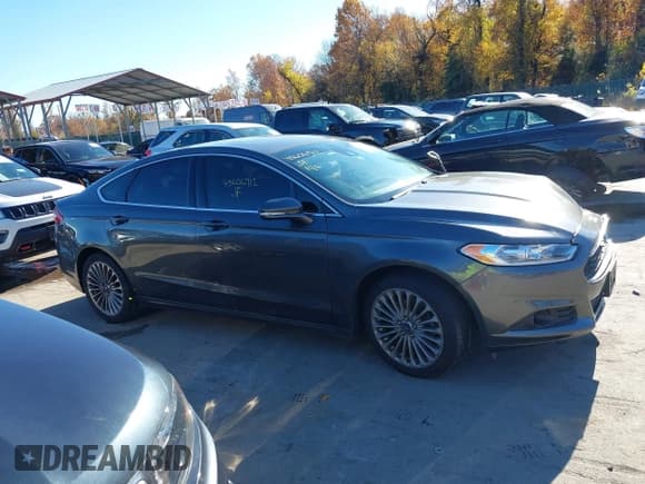 ✅ 2016 Ford Fusion SE • VIN: 3FA6P0H92GR242927 • Lot: 43606912. Listed on IAAI with 109,101 mi. Free auction sales archive from the USA and detailed vehicle history report at DreamBid. Image 13.