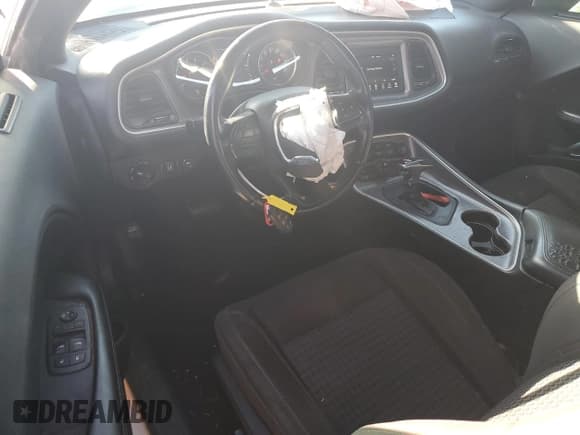 ✅ 2019 Dodge Challenger SXT • VIN: 2C3CDZAG4KH677461 • Lot: 81975975. Listed on Copart with 135,179 mi. Free auction sales archive from the USA and detailed vehicle history report at DreamBid. Image 8.