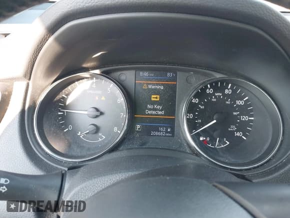 ✅ 2018 Nissan Rogue S • VIN: 5N1AT2MT9JC762718 • Lot: 42986221. Wystawiony na IAAI z przebiegiem 208 682 mil. Bezpłatny archiwum sprzedaży aukcyjnych z USA i szczegółowy raport historii pojazdu na DreamBid. Zdjęcie 7.