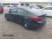 2017 Hyundai Elantra SE z VIN 5NPD74LF9HH076660, wystawiony jako IAAI lot #43552650 z przebiegiem 175 795 mil mil oraz . Historia ofert i sprzedaży dostępna na DreamBid. Obrazek 3.