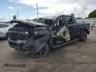 ✅ 2021 Chevrolet Silverado 1500 Custom Trail Boss • VIN: 3GCPYCEL7MG483113 • Lot: 60549075. Wystawiony na Copart z przebiegiem Nie podano. Bezpłatny archiwum sprzedaży aukcyjnych z USA i szczegółowy raport historii pojazdu na DreamBid. Zdjęcie 1.