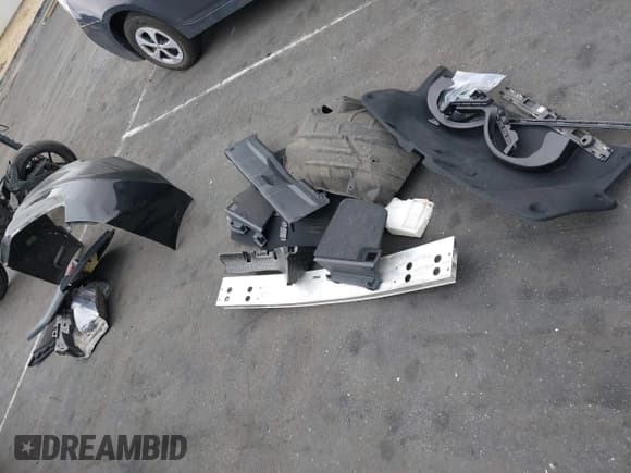 ✅ 2021 Lexus IS 300 • VIN: JTHAA1D29M5111530 • Lot: 42203528. Listed on IAAI with 76,996 mi. Free auction sales archive from the USA and detailed vehicle history report at DreamBid. Image 12.