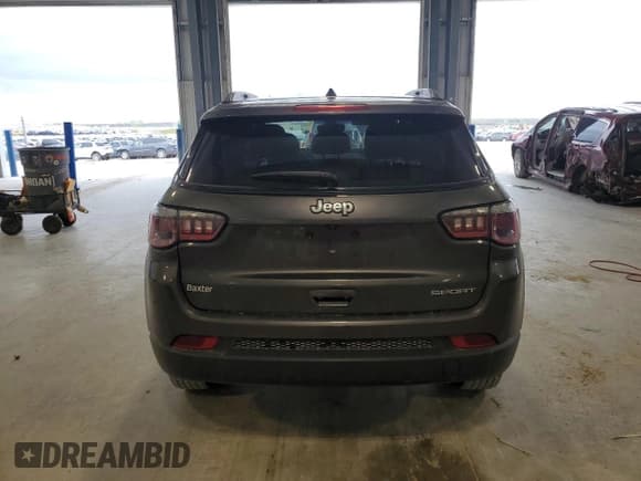 ✅ 2018 Jeep Compass Sport • VIN: 3C4NJCAB5JT211154 • Lot: 55108425. Wystawiony na Copart z przebiegiem 85 644 mil. Bezpłatny archiwum sprzedaży aukcyjnych z USA i szczegółowy raport historii pojazdu na DreamBid. Zdjęcie 6.