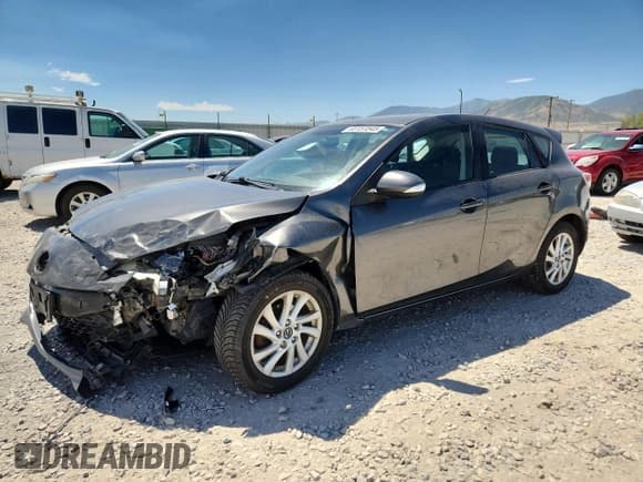 ✅ 2013 Mazda 3 i Grand Touring • VIN: JM1BL1MP5D1740446 • Lot: 66151545. Wystawiony na Copart z przebiegiem 151 148 mil. Bezpłatny archiwum sprzedaży aukcyjnych z USA i szczegółowy raport historii pojazdu na DreamBid. Zdjęcie 1.