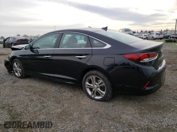 ✅ 2019 Hyundai Sonata SEL • VIN: 5NPE34AF0KH749457 • Lot: 36288603. Listed on Copart with 58,393 mi. Free auction sales archive from the USA and detailed vehicle history report at DreamBid. Image 2.