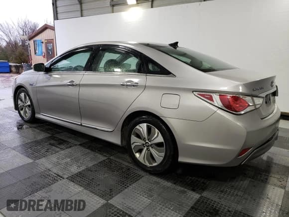 ✅ 2014 Hyundai Sonata Limited • VIN: KMHEC4A49EA108068 • Lot: 41383195. Listed on Copart with 186,158 mi. Free auction sales archive from the USA and detailed vehicle history report at DreamBid. Image 2.