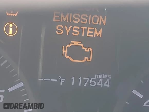 ✅ 2018 Acura ILX • VIN: 19UDE2F30JA006149 • Lot: 42462151. Wystawiony na IAAI z przebiegiem 117 544 mil. Bezpłatny archiwum sprzedaży aukcyjnych z USA i szczegółowy raport historii pojazdu na DreamBid. Zdjęcie 7.