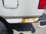 ✅ 1995 Ford Bronco Custom • VIN: 1FMEU15H9SLB40947 • Lot: 42576134. Wystawiony na IAAI z przebiegiem 195 658 mil. Bezpłatny archiwum sprzedaży aukcyjnych z USA i szczegółowy raport historii pojazdu na DreamBid. Zdjęcie 13.