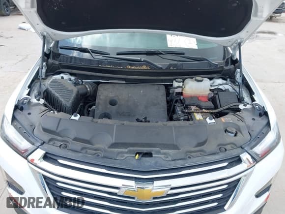 ✅ 2022 Chevrolet Traverse LT Cloth • VIN: 1GNERGKW4NJ183708 • Lot: 42493383. Listed on IAAI with 29,650 mi. Free auction sales archive from the USA and detailed vehicle history report at DreamBid. Image 10.