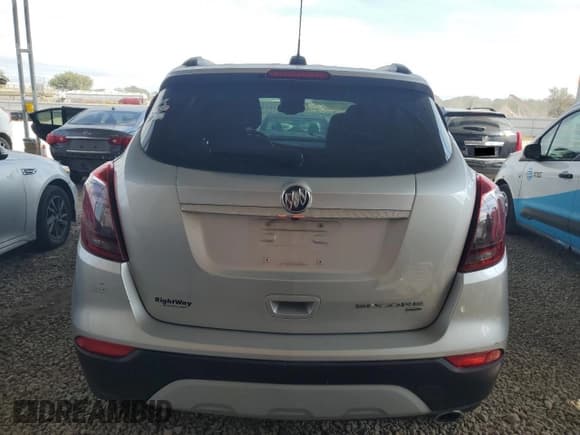 ✅ 2019 Buick Encore Essence • VIN: KL4CJGSM2KB872958 • Лот: 85133485. Опубликован ранее на Copart с пробегом 114 528 миль. Бесплатный доступ к архиву аукционных продаж из США и подробный отчёт об истории автомобиля на DreamBid. Изображение 6.