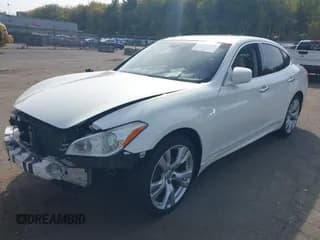 ✅ 2012 Infiniti M • VIN: JN1BY1AR9CM395199 • Лот: 43342134. Опубликован ранее на IAAI с пробегом Не указан. Бесплатный доступ к архиву аукционных продаж из США и подробный отчёт об истории автомобиля на DreamBid. Изображение 2.