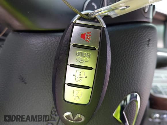 ✅ 2017 Infiniti Q70 3.7 • VIN: JN1BY1PR0HM210469 • Лот: 42149004. Опубликован ранее на IAAI с пробегом 105 840 миль. Бесплатный доступ к архиву аукционных продаж из США и подробный отчёт об истории автомобиля на DreamBid. Изображение 11.