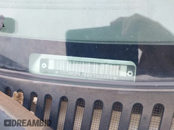 ✅ 2004 Chevrolet Silverado 2500HD LT • VIN: 1GCHK29164E130488 • Лот: 42934215. Опубликован ранее на IAAI с пробегом 380 858 миль. Бесплатный доступ к архиву аукционных продаж из США и подробный отчёт об истории автомобиля на DreamBid. Изображение 9.