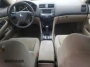 ✅ 2006 Honda Accord LX SE • VIN: 1HGCM563X6A021152 • Lot: 71954564. Listed on Copart with 157,243 mi. Free auction sales archive from the USA and detailed vehicle history report at DreamBid. Image 8.