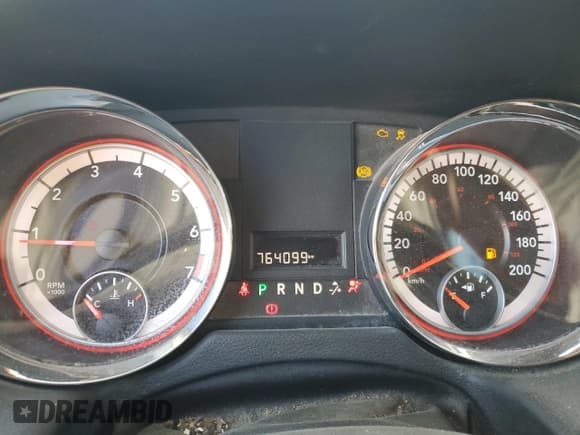 ✅ 2013 Dodge Grand Caravan SE • VIN: 2C4RDGBG8DR692874 • Lot: 72009325. Wystawiony na Copart z przebiegiem 764 099 mil. Bezpłatny archiwum sprzedaży aukcyjnych z USA i szczegółowy raport historii pojazdu na DreamBid. Zdjęcie 9.