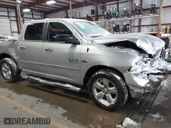 2017 Ram 1500 SLT с VIN 1C6RR7LT2HS641394, выставлен на аукционе IAAI как лот 41060406 с пробегом 105 497 миль миль и . История ставок и продаж доступна на DreamBid. Изображение 1.