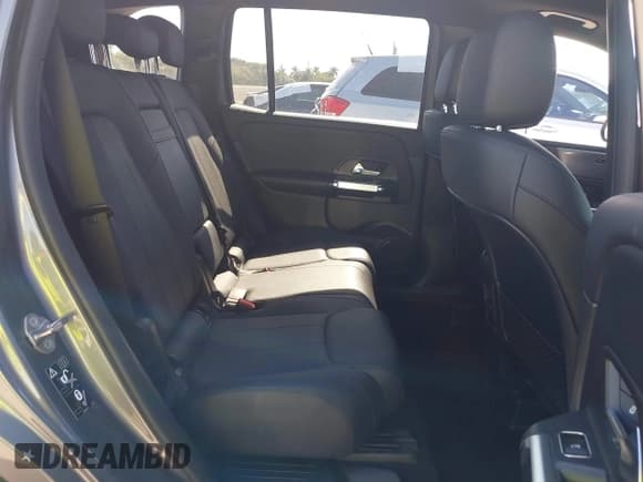 ✅ 2022 Mercedes-Benz GLB 250 • VIN: W1N4M4GB6NW191585 • Lot: 41474658. Listed on IAAI with 54,969 mi. Free auction sales archive from the USA and detailed vehicle history report at DreamBid. Image 8.