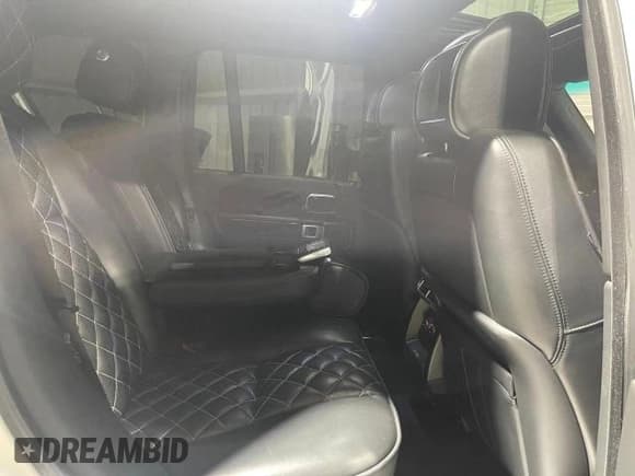 ✅ 2011 Land Rover Range Rover SC • VIN: SALMF1E46BA357805 • Лот: 88178825. Опубликован ранее на Copart с пробегом 120 381 миль. Бесплатный доступ к архиву аукционных продаж из США и подробный отчёт об истории автомобиля на DreamBid. Изображение 6.