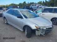 ✅ 2014 Toyota Camry LE • VIN: 4T1BF1FK5EU856041 • Лот: 43481143. Опубликован ранее на IAAI с пробегом 202 105 миль. Бесплатный доступ к архиву аукционных продаж из США и подробный отчёт об истории автомобиля на DreamBid. Изображение 1.