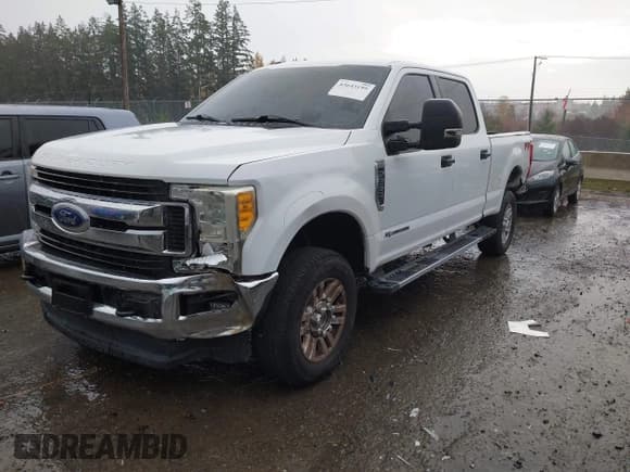 ✅ 2017 Ford F-250 Lariat • VIN: 1FT7W2BT6HEB57627 • Lot: 43643195. Listed on IAAI with 148,765 mi. Free auction sales archive from the USA and detailed vehicle history report at DreamBid. Image 2.